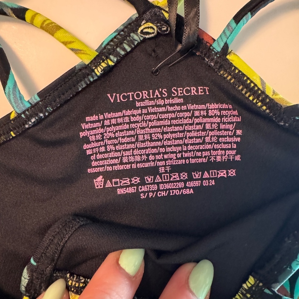 Victoria’s Secret Swim Bikini Set Brazilian Tropical Pattern Small, 32A NWT - Picture 10 of 12